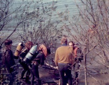 lake.jpg (32344 bytes)