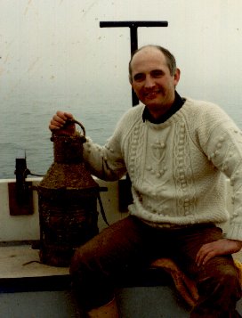 light.jpg (19516 bytes)