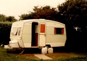 oldvan.jpg (22286 bytes)